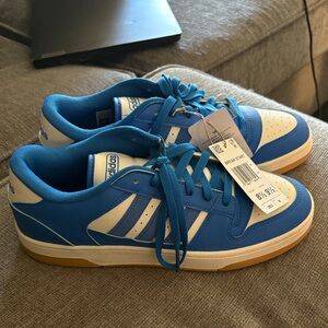 Adidas Men's Blue and White Sneakers with Gum Sole